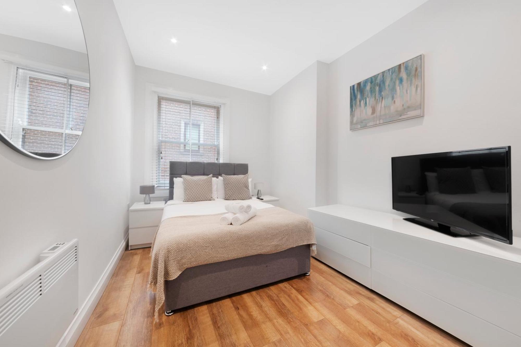 2 Bed Piccadilly Apartment 1 لندن المظهر الخارجي الصورة